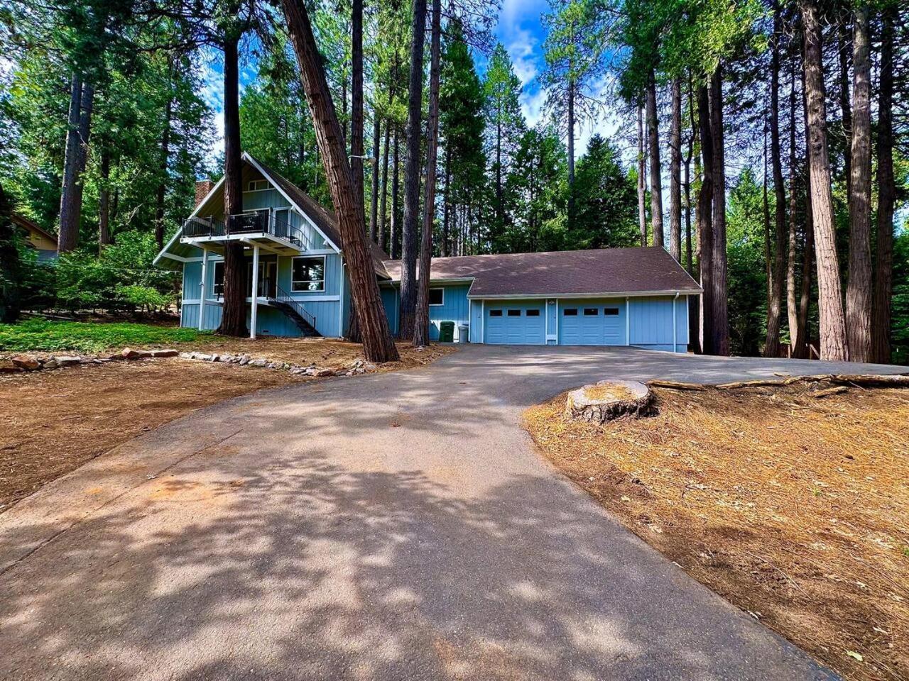 Cabin In The Trees-Game Room Pollock Pines Exterior foto